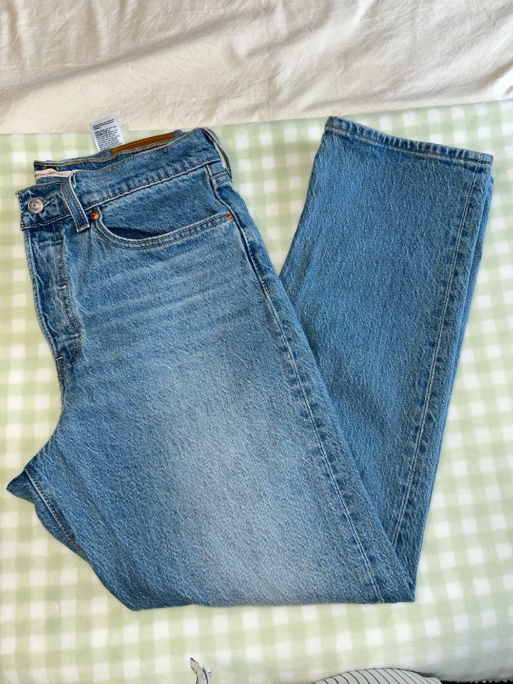 Levi’s Premium Wedgie Straight Jean